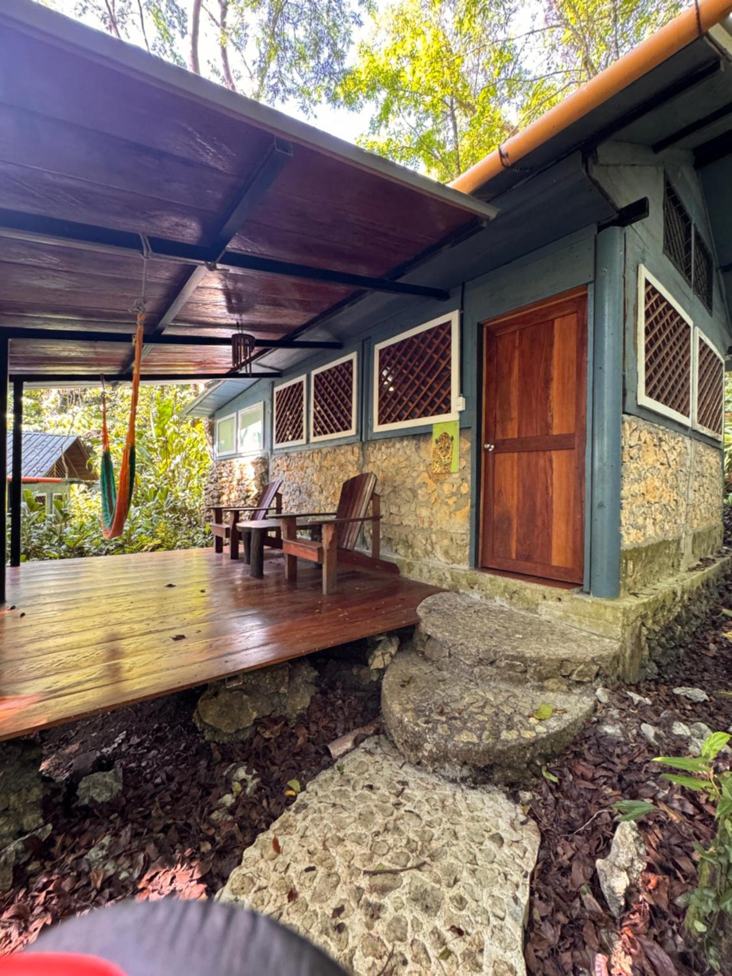 Finca Tatin Hotel Izabal ภายนอก รูปภาพ