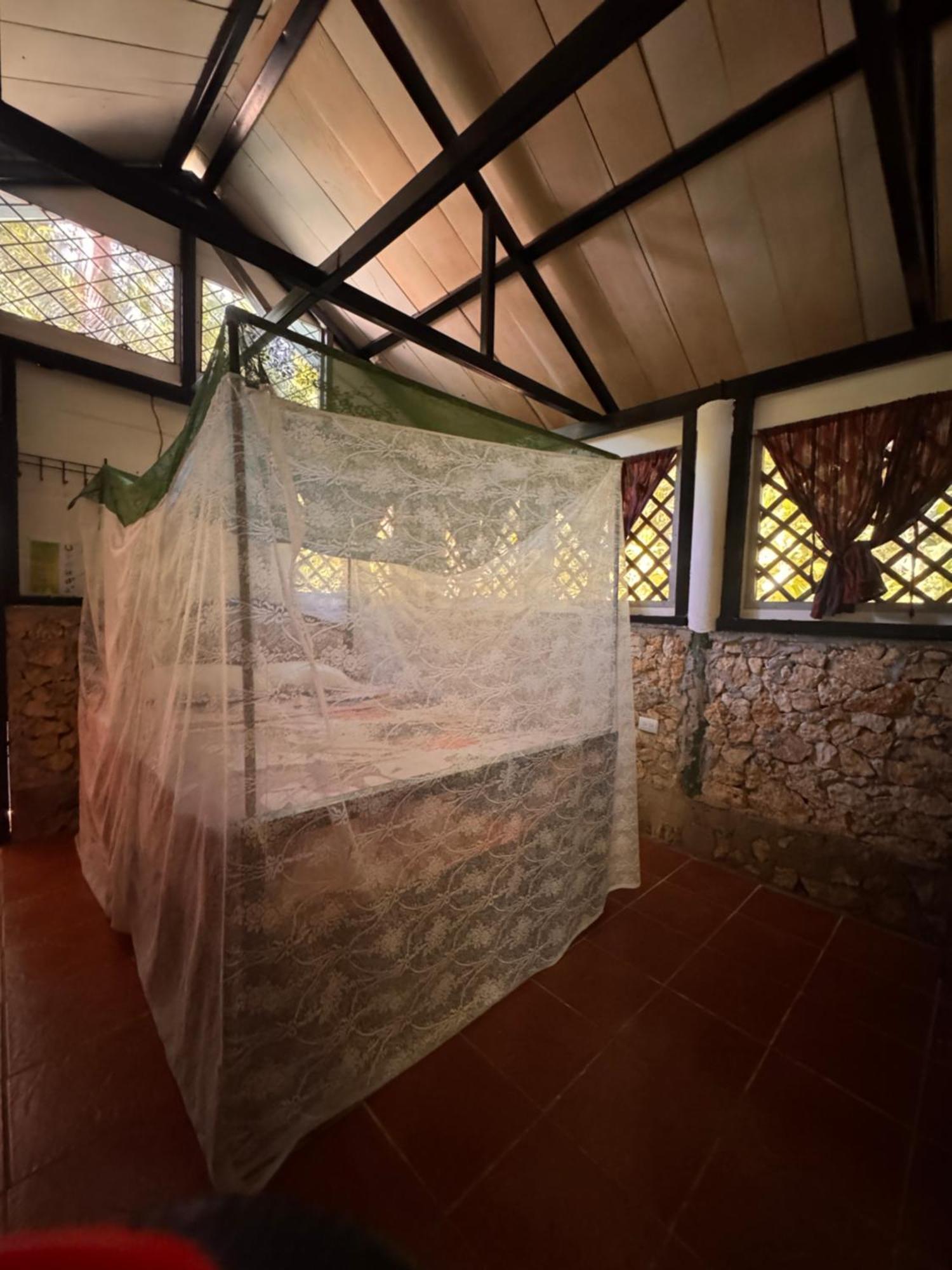 Finca Tatin Hotel Izabal ภายนอก รูปภาพ