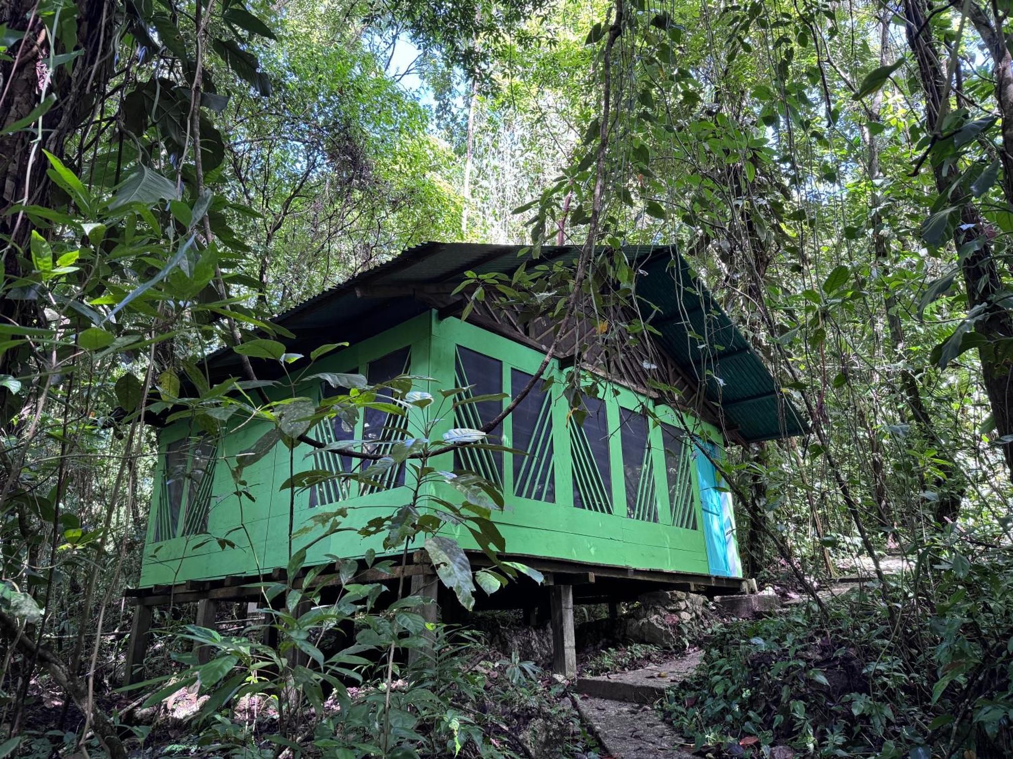 Finca Tatin Hotel Izabal ภายนอก รูปภาพ