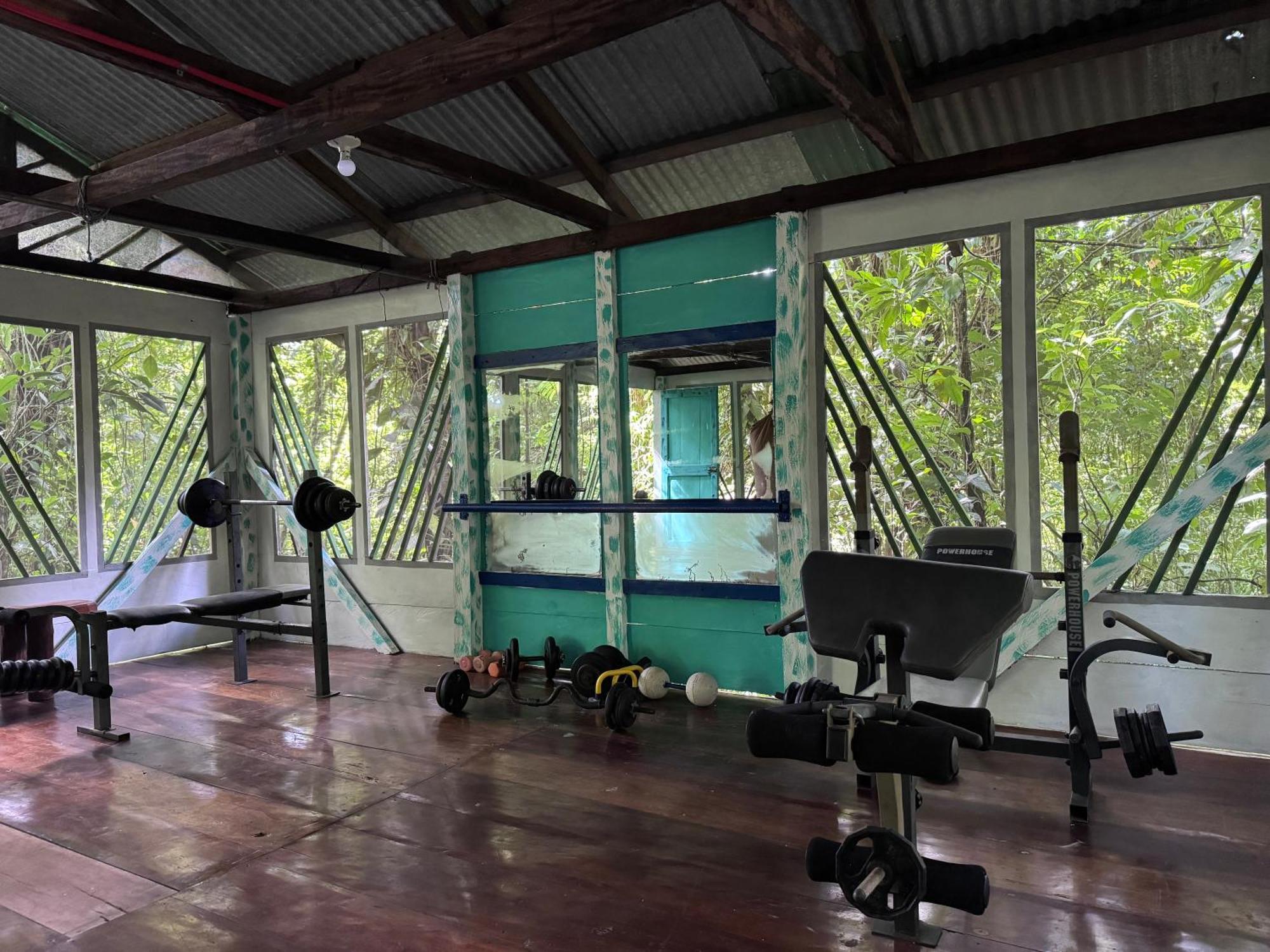 Finca Tatin Hotel Izabal ภายนอก รูปภาพ