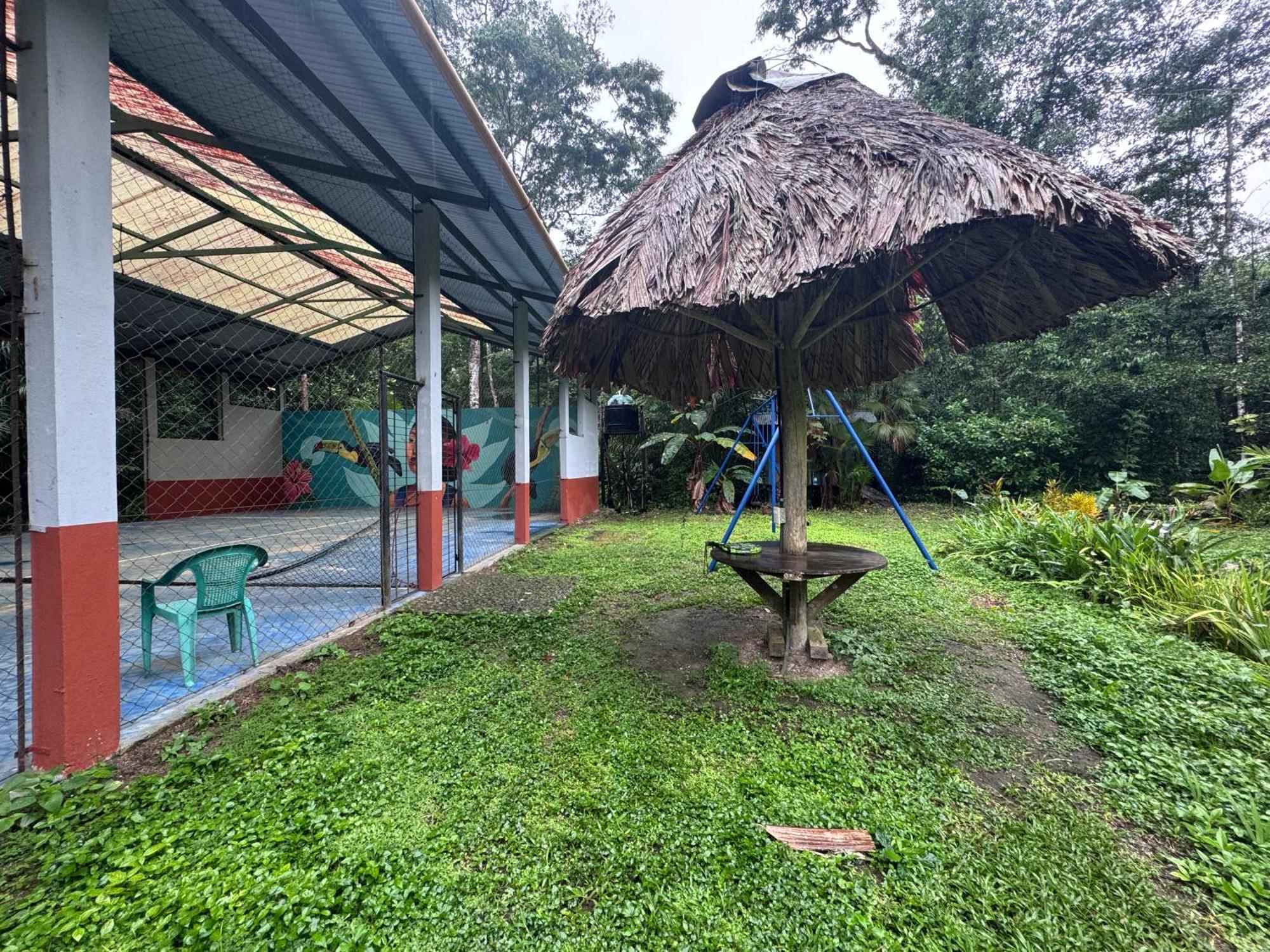Finca Tatin Hotel Izabal ภายนอก รูปภาพ