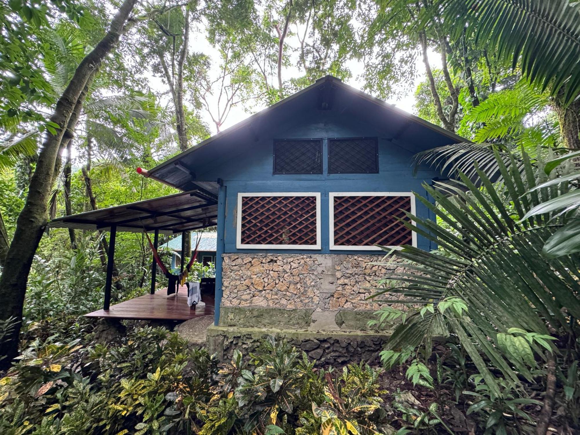 Finca Tatin Hotel Izabal ภายนอก รูปภาพ